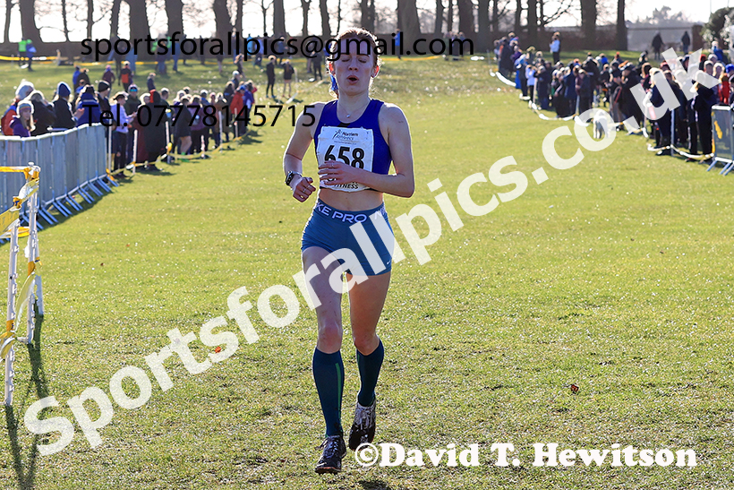Junior Womens 2025 Northern Cross Country Champs, Tatton Park, Knutsford, Cheshire. Photo: David T. Hewitson/Sports for All Pics